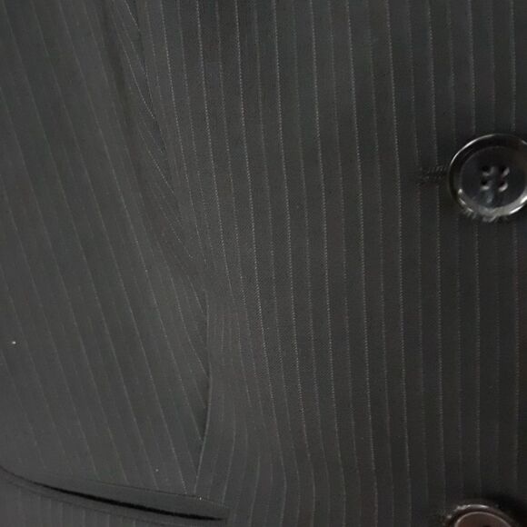 The Limited jacket - Picture 2 of 6